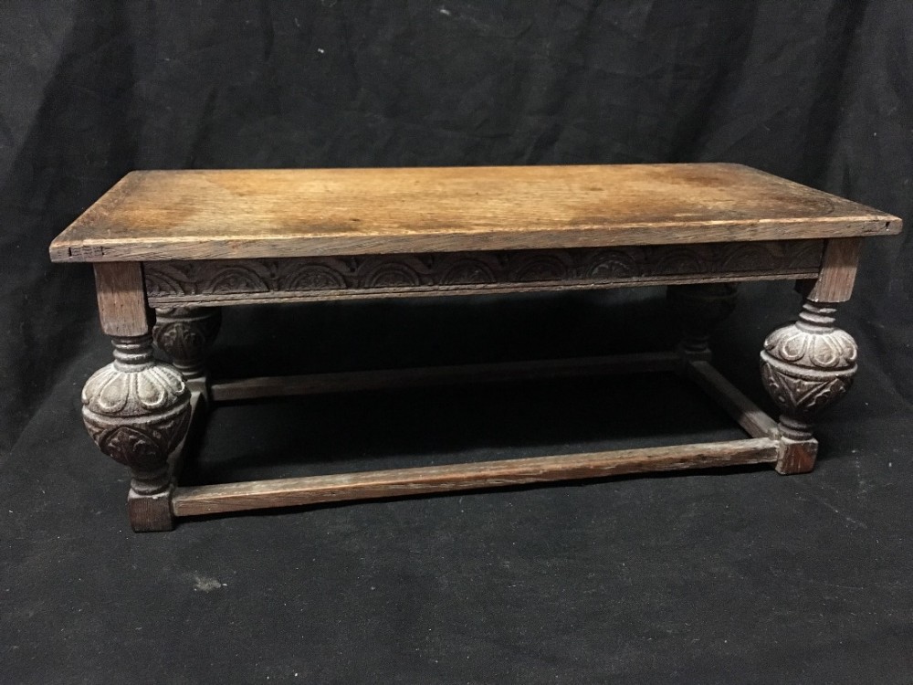 Miniature apprentice made refrectory table in oak