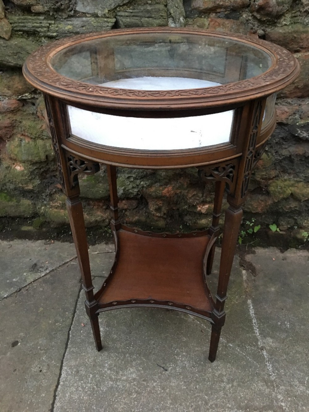 Edwardian Chippendale style bijouterie table 