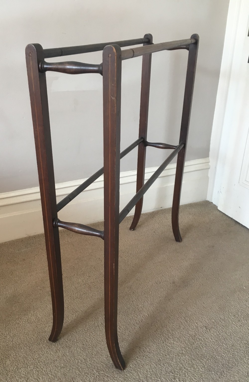 Edwardian mahogany line inlaid towel rail
