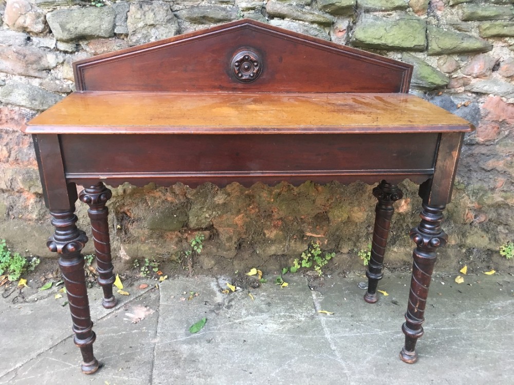 C19th hall table in mahogany