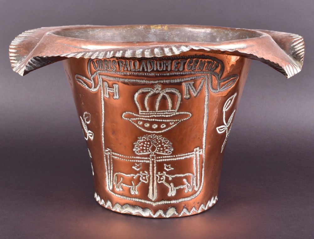 Early C20th jardinaire in copper