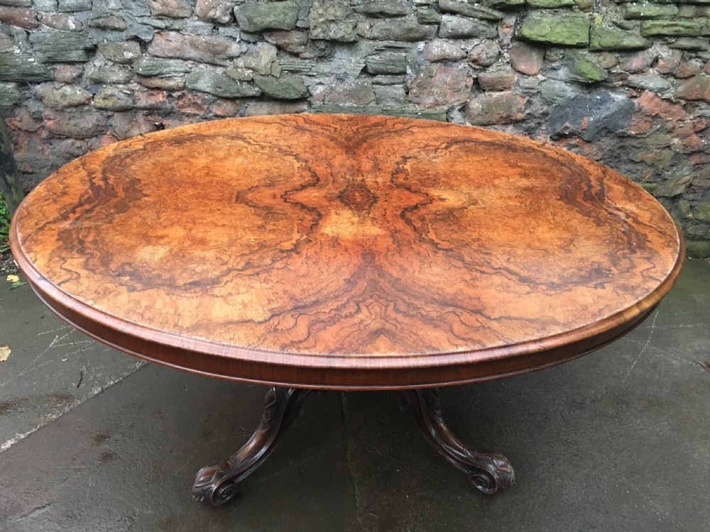C19th large oval table in figured walnut  View XI