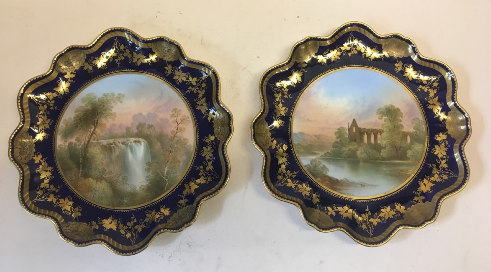 Pair of cabinet plates by Aynsley C1875