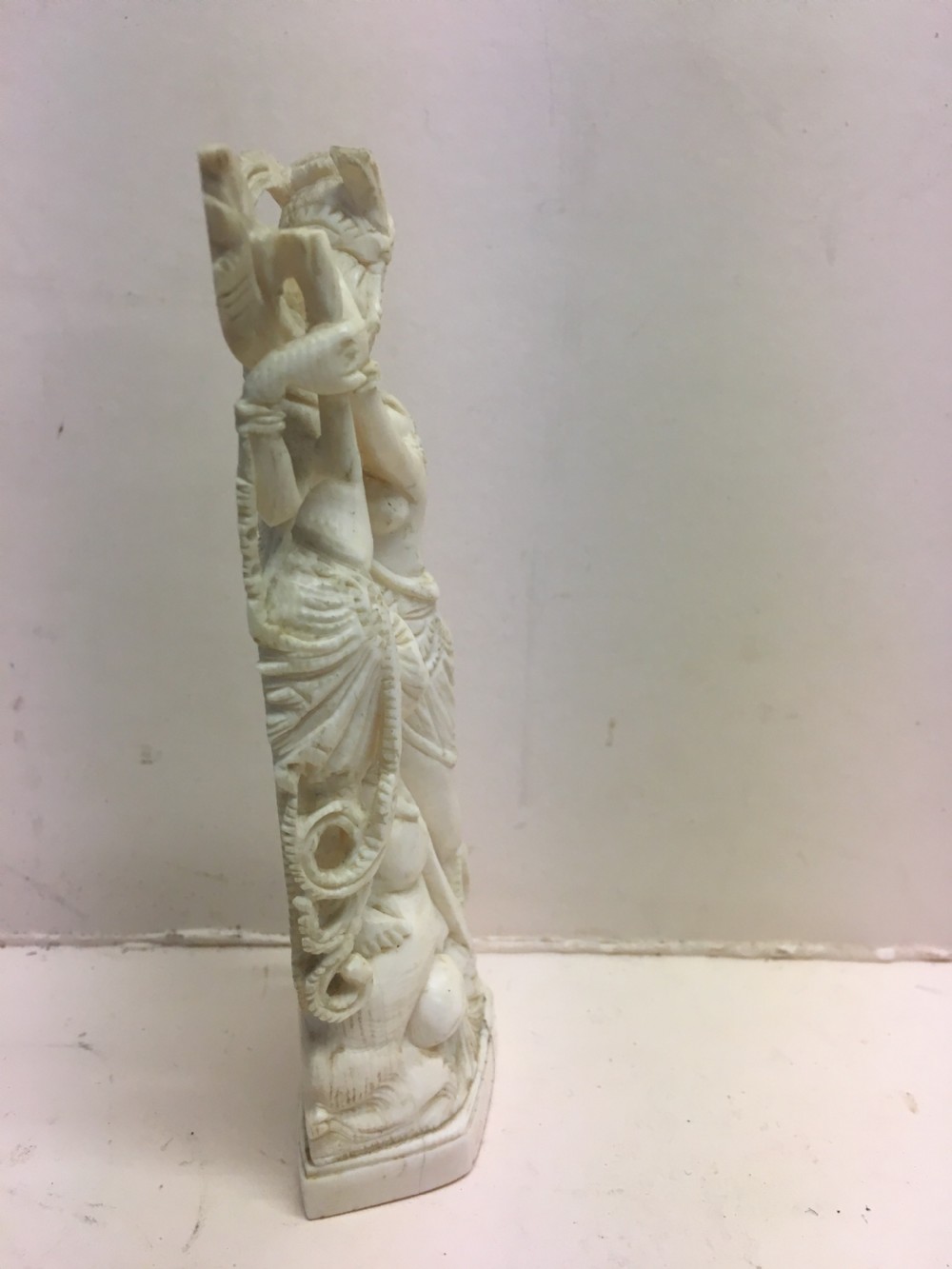 Edwardian period ivory carving of a couple embracing View IV