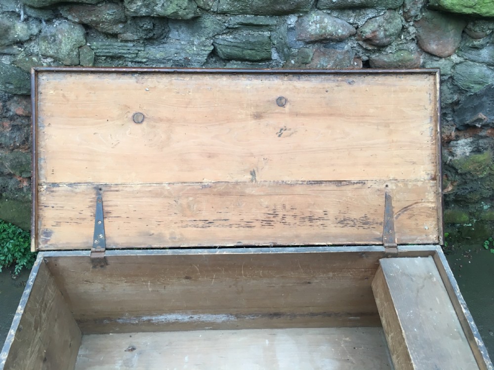 C19th scumble grained pine blanket box  View X