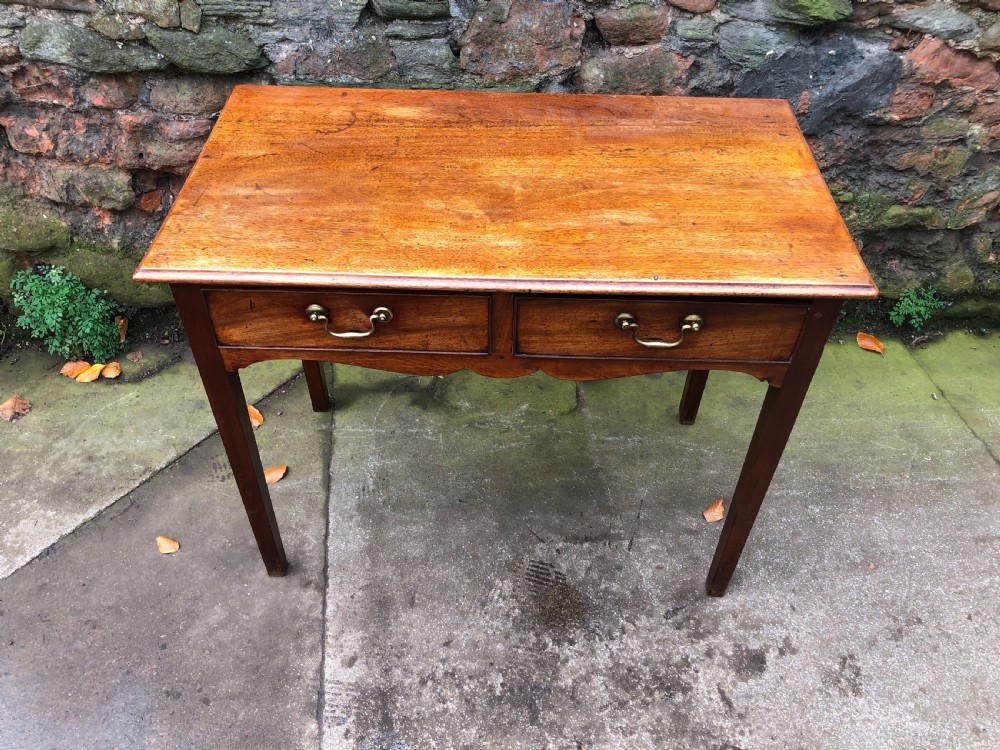 C18th mahogany writing table View III