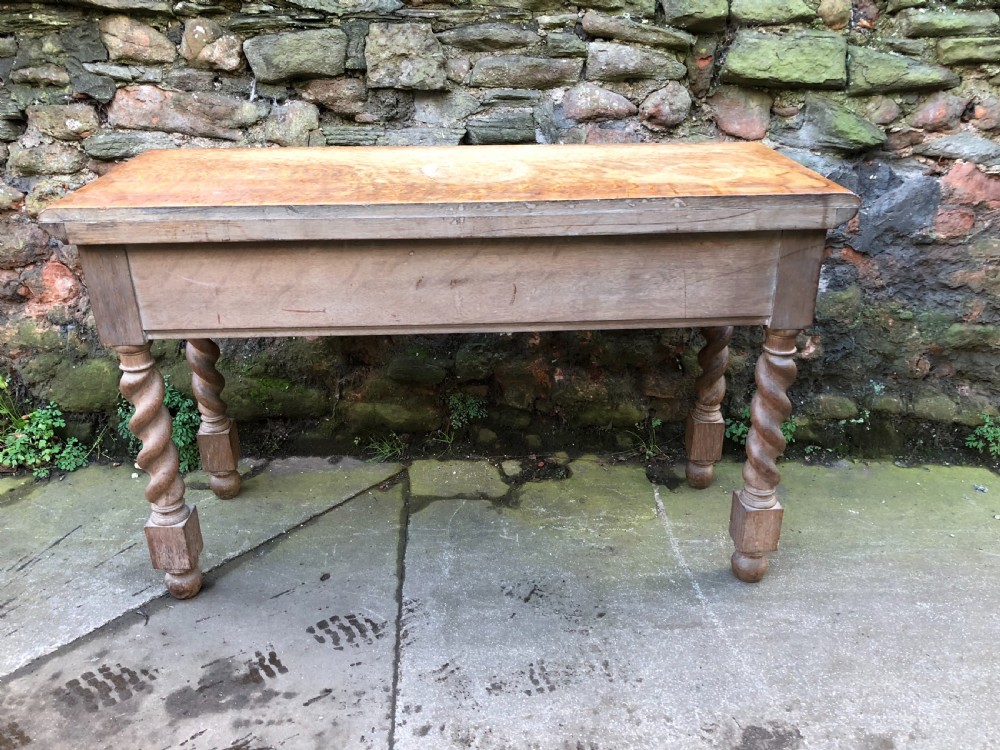 C19th oak hall table View V