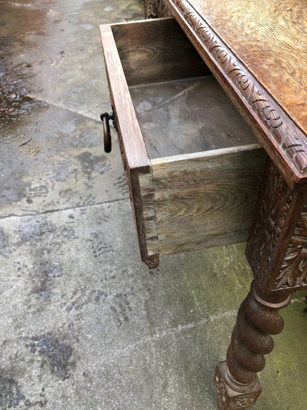 C19th oak hall table View VIII