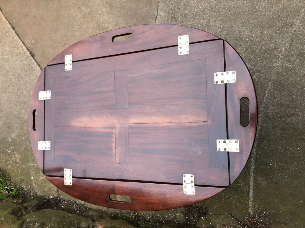 Butlers tray on stand View VI