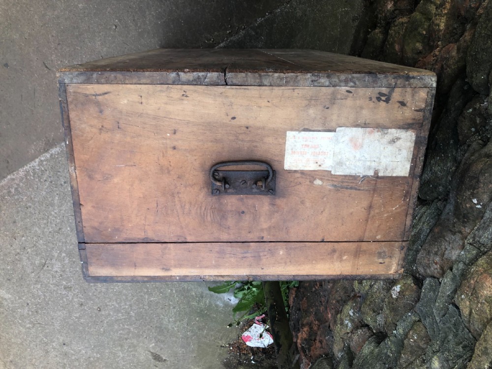 Edwardian Camphorwood  trunk View XVI