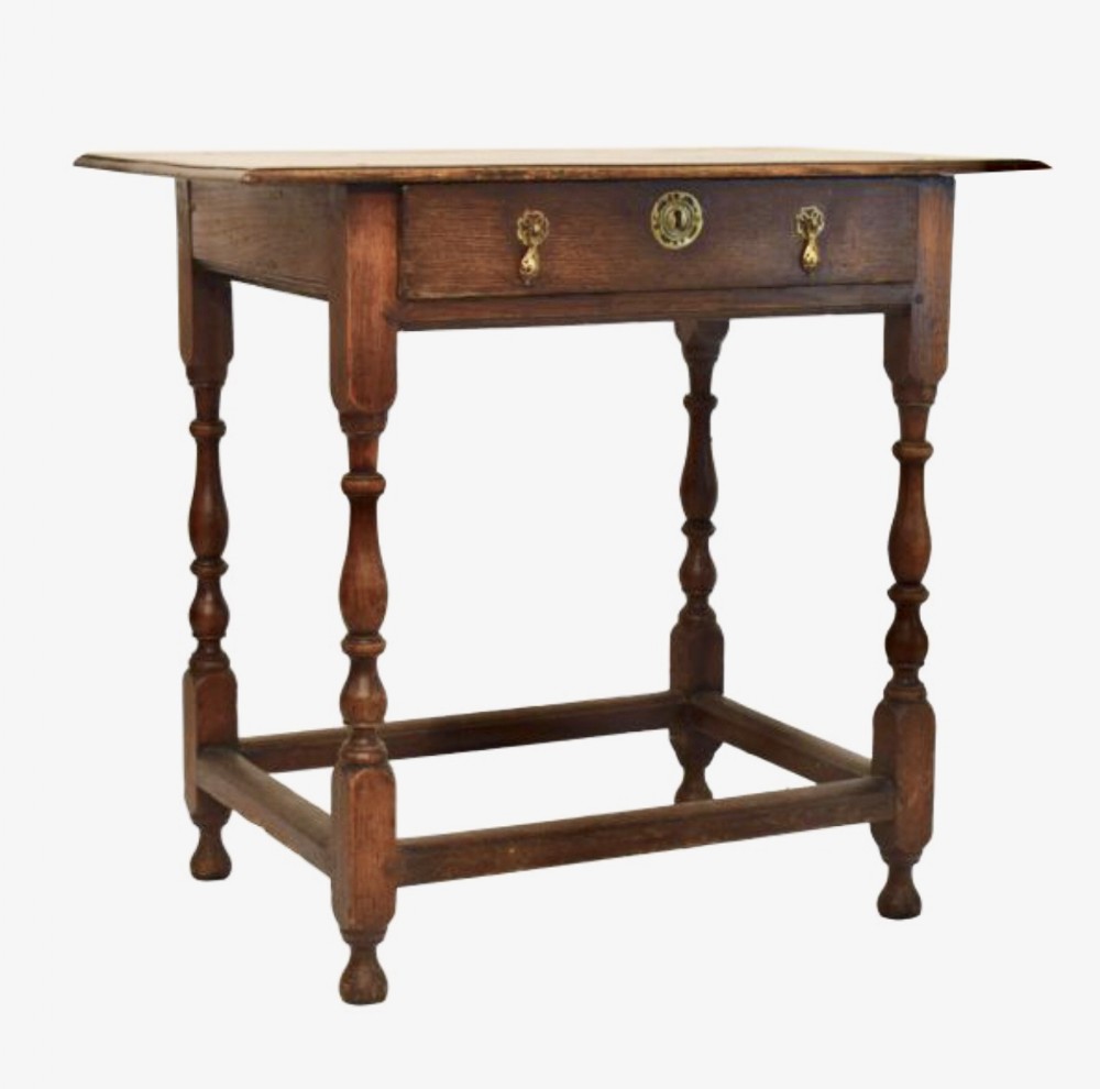 Early C18th oak side table 