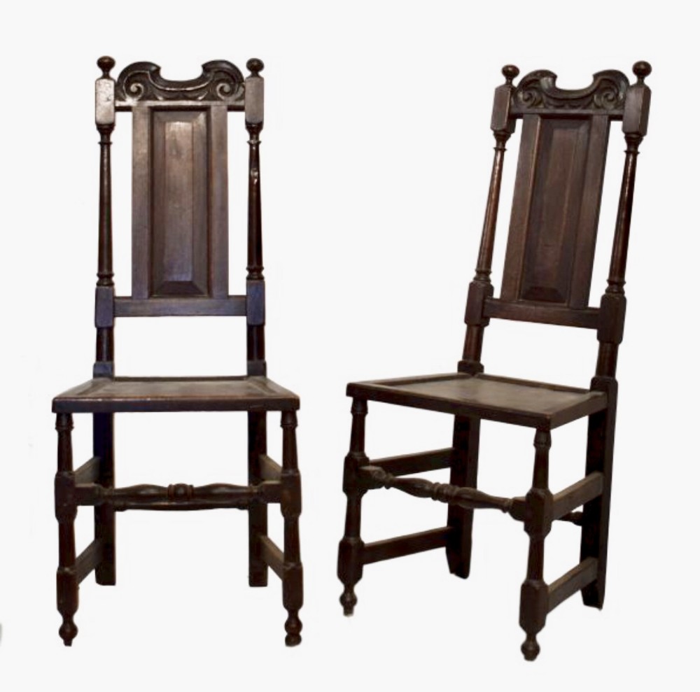Pair of lateC17th oak side chairs 