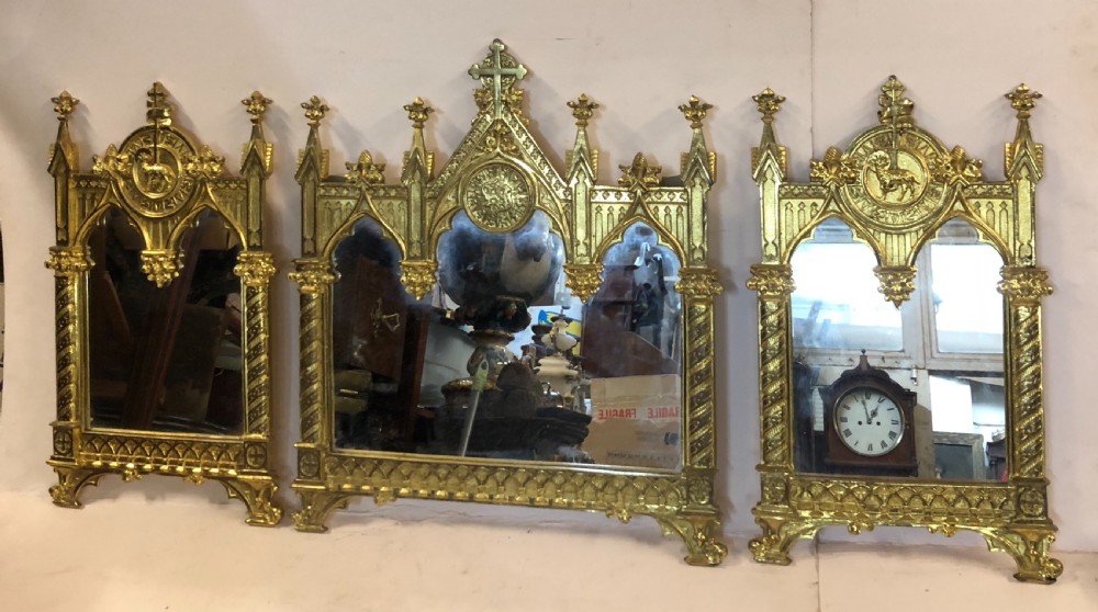 C19th Gothic mirror triptych in gilded bronze 