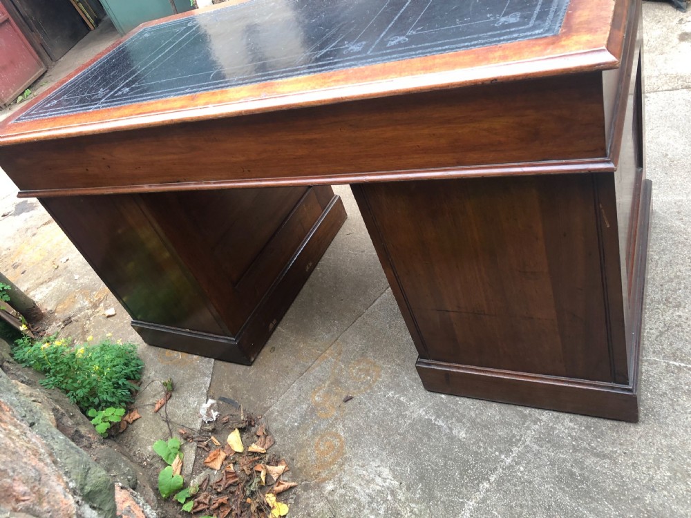 C19th walnut nine drawer pedestal desk with inset leather top View VI