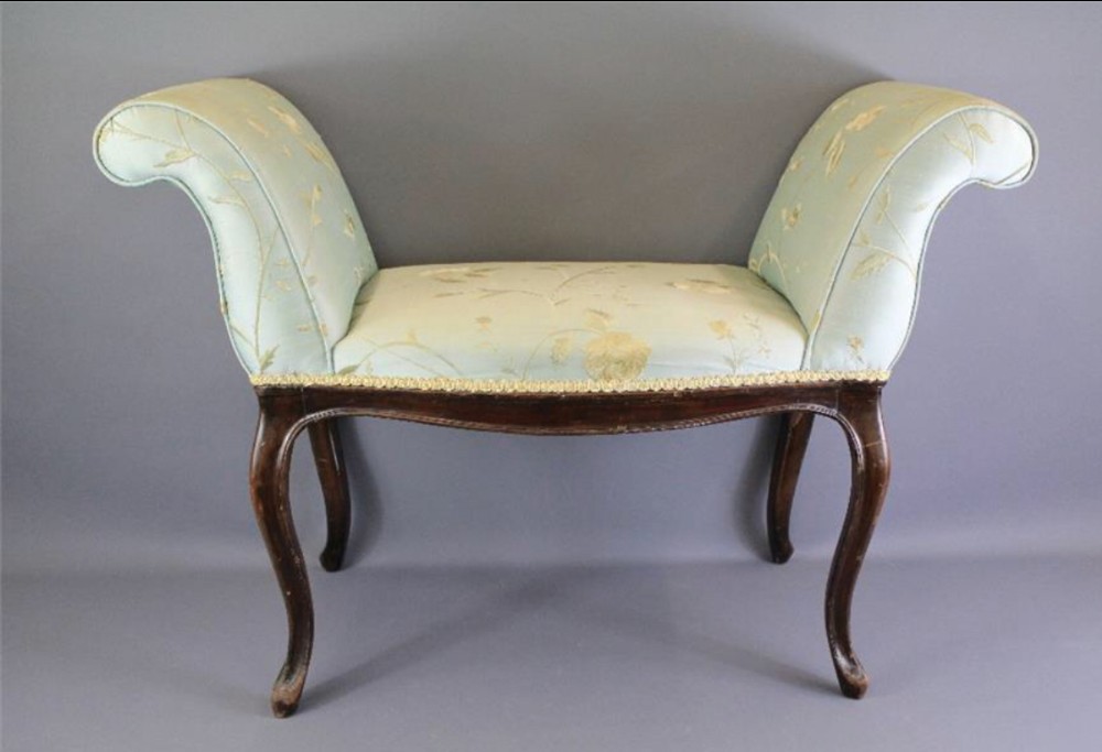 Georgian silk covered window seat
