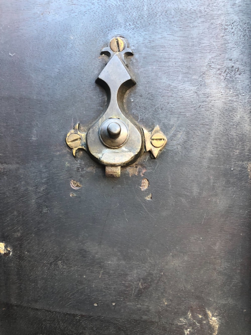 C18th Georgian mahogany tripod table View X