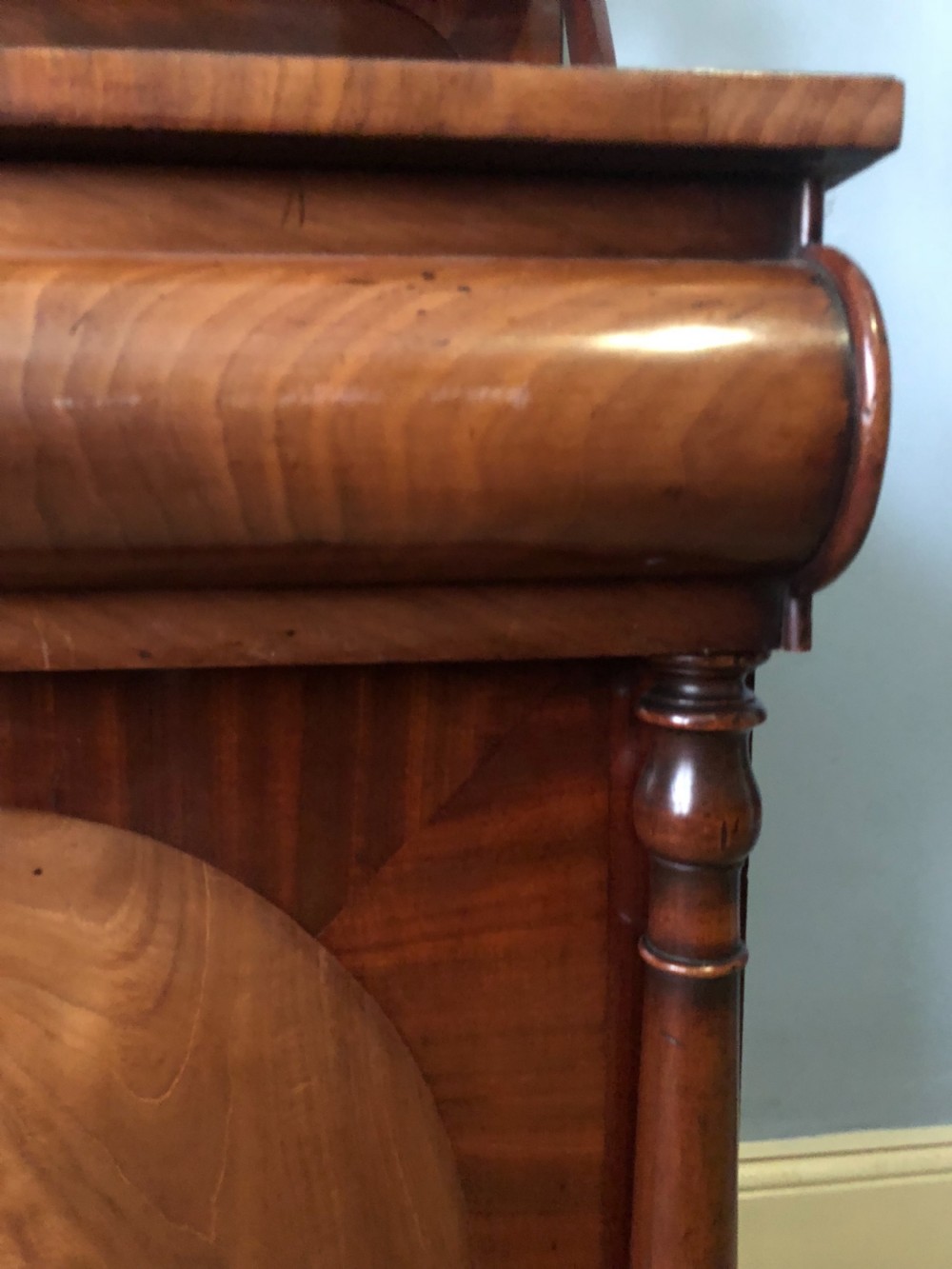 C19th mahogany chiffonier with c scrolled superstructure View IX