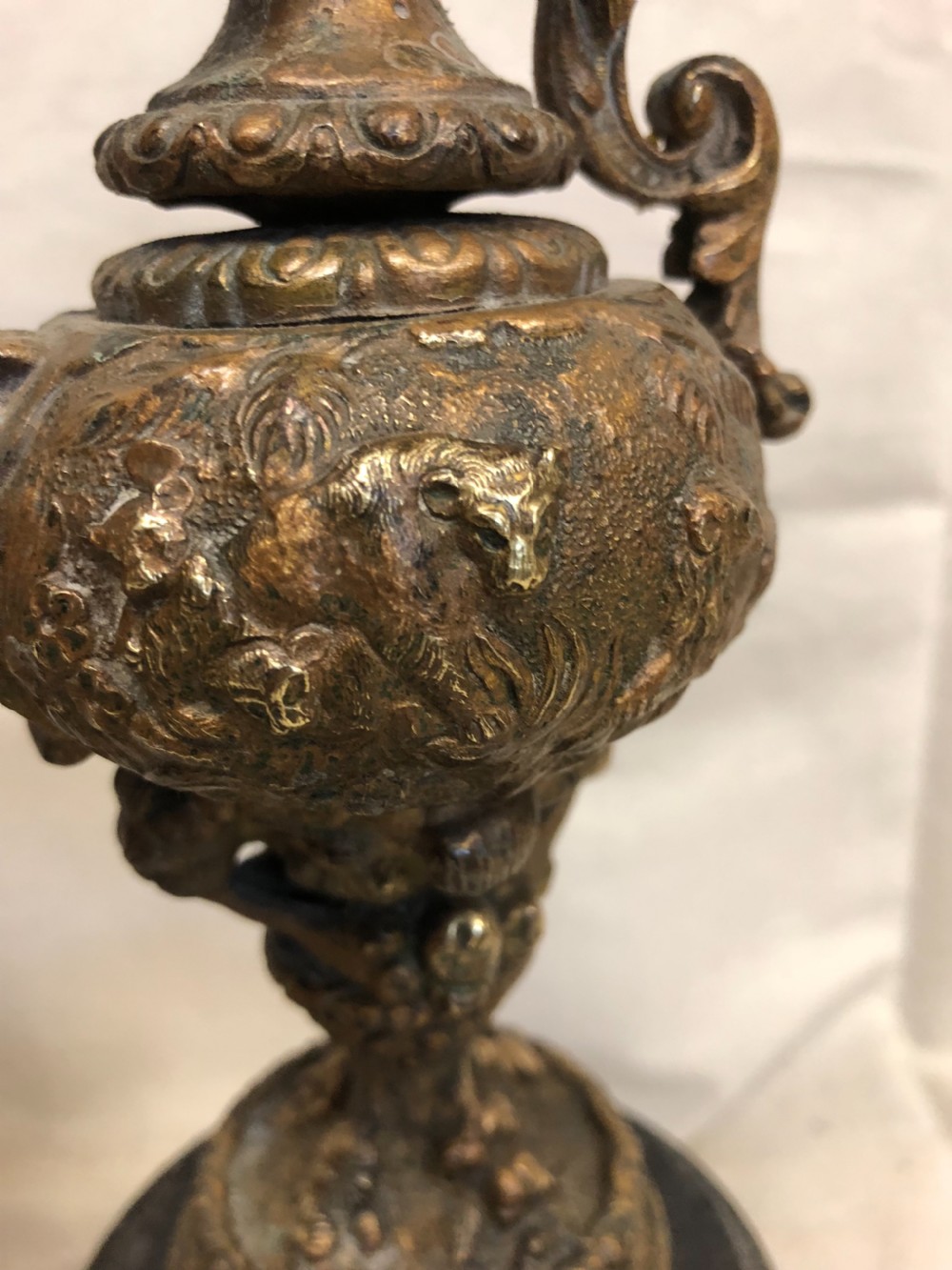 Pair of Classical gilt bronze urns on marble bases  View IV