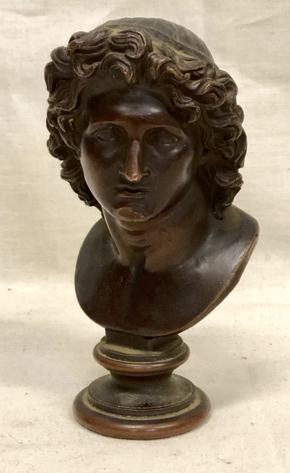 Grand tour Small bronze bust of Apollo