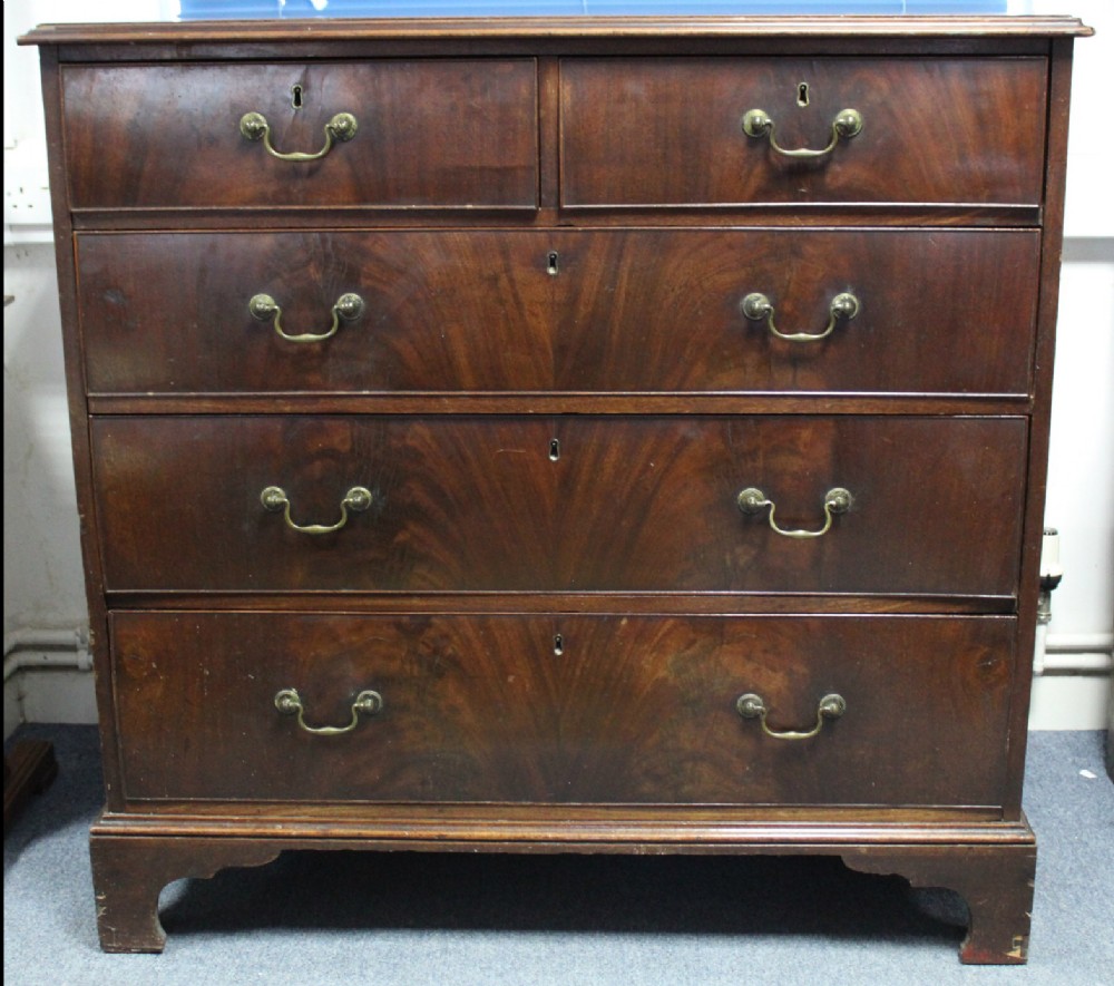 C18th mahogany 5 drawer chest 