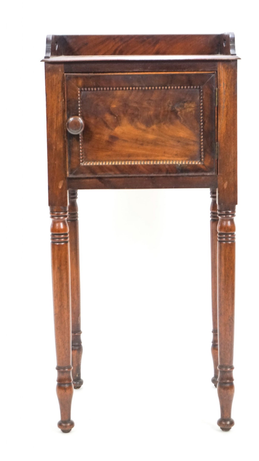 A William IV mahogany pot cupboard 