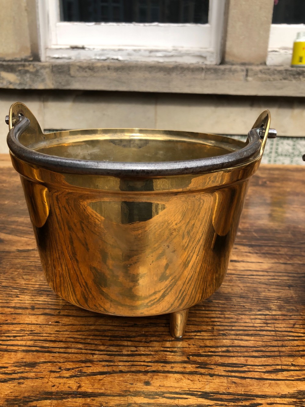 C19th graduating set of 5 brass cooking pans with feet  View V