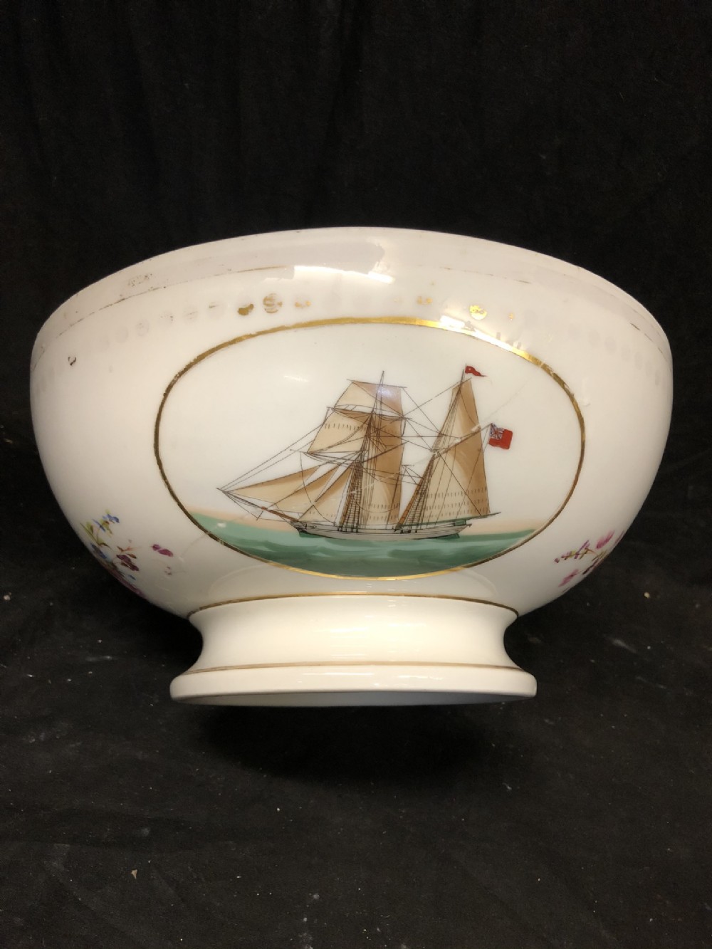 Rare early C19th  English punchbowl depicting East Indiamen’s in full sail 