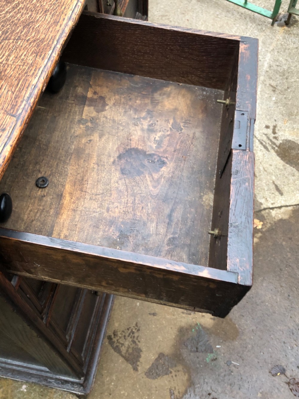 Small C18th block fronted chest of five drawers  View IX
