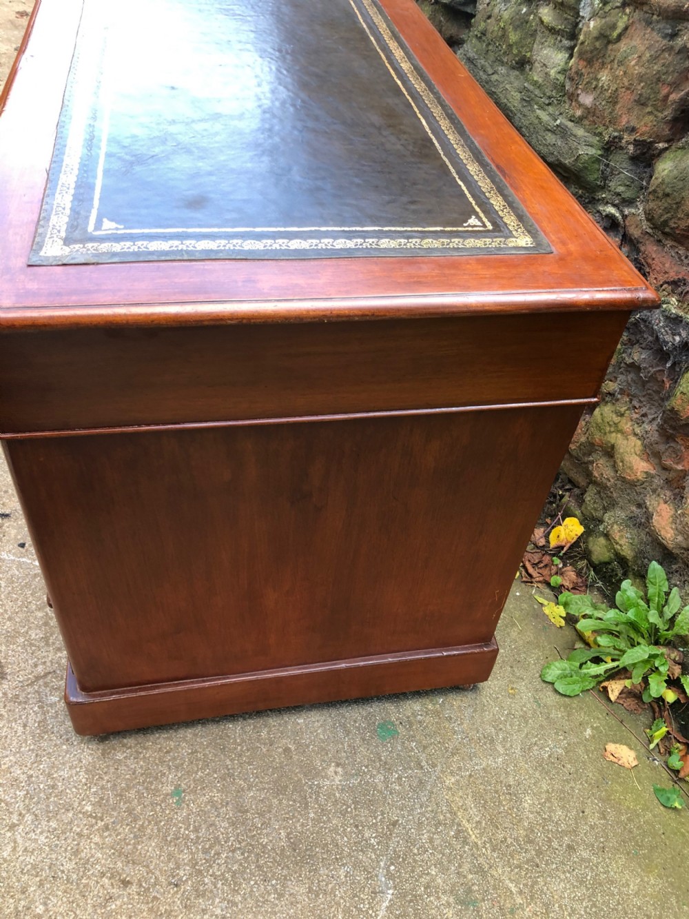 C19th mahogany pedestal desk  View IV