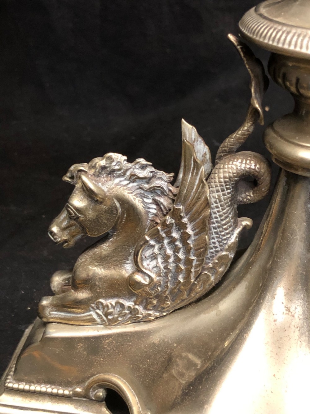 Edwardian plated table lamp with hippocampus to the base View VII