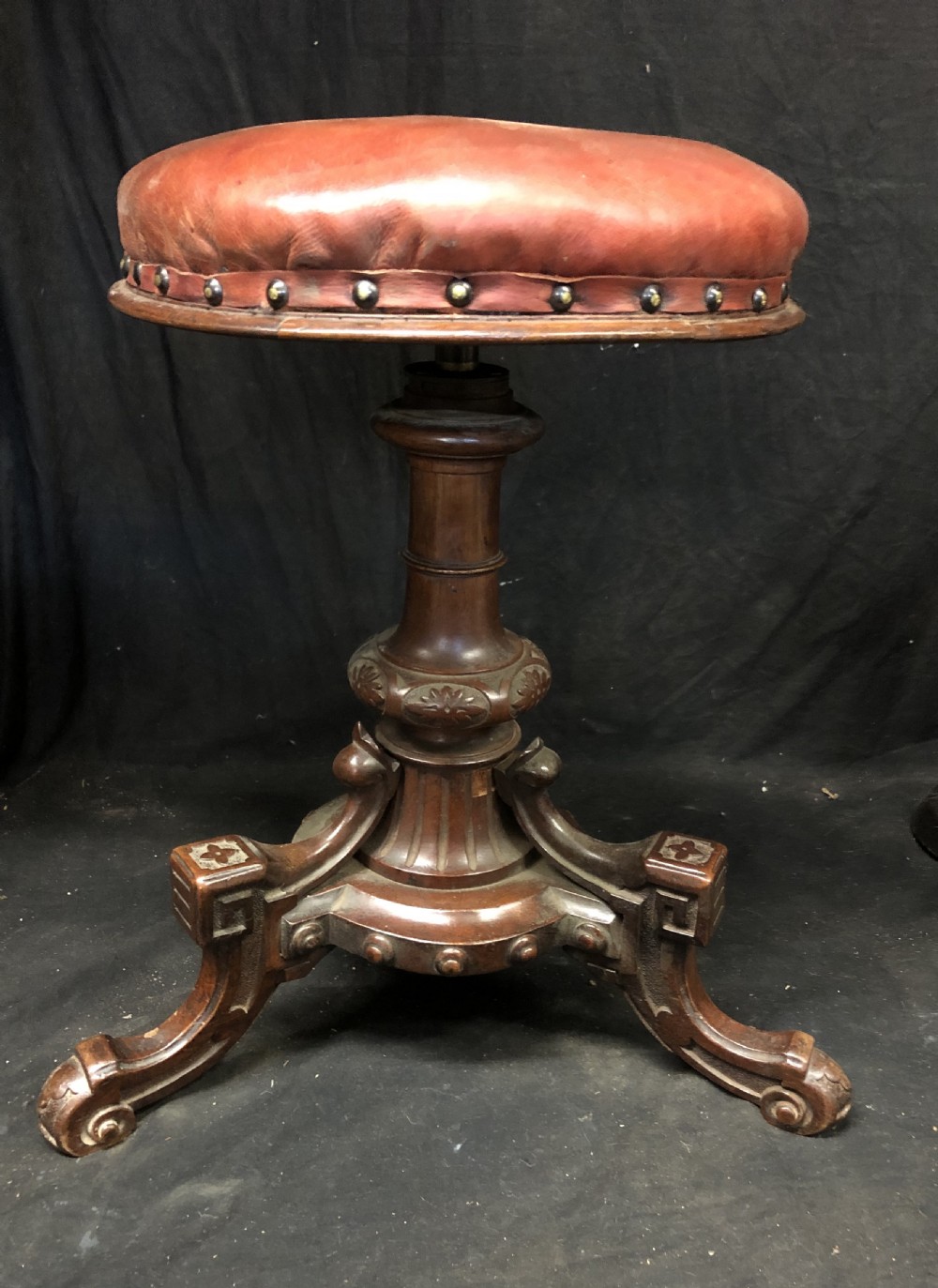 C19th walnut adjustable piano stool