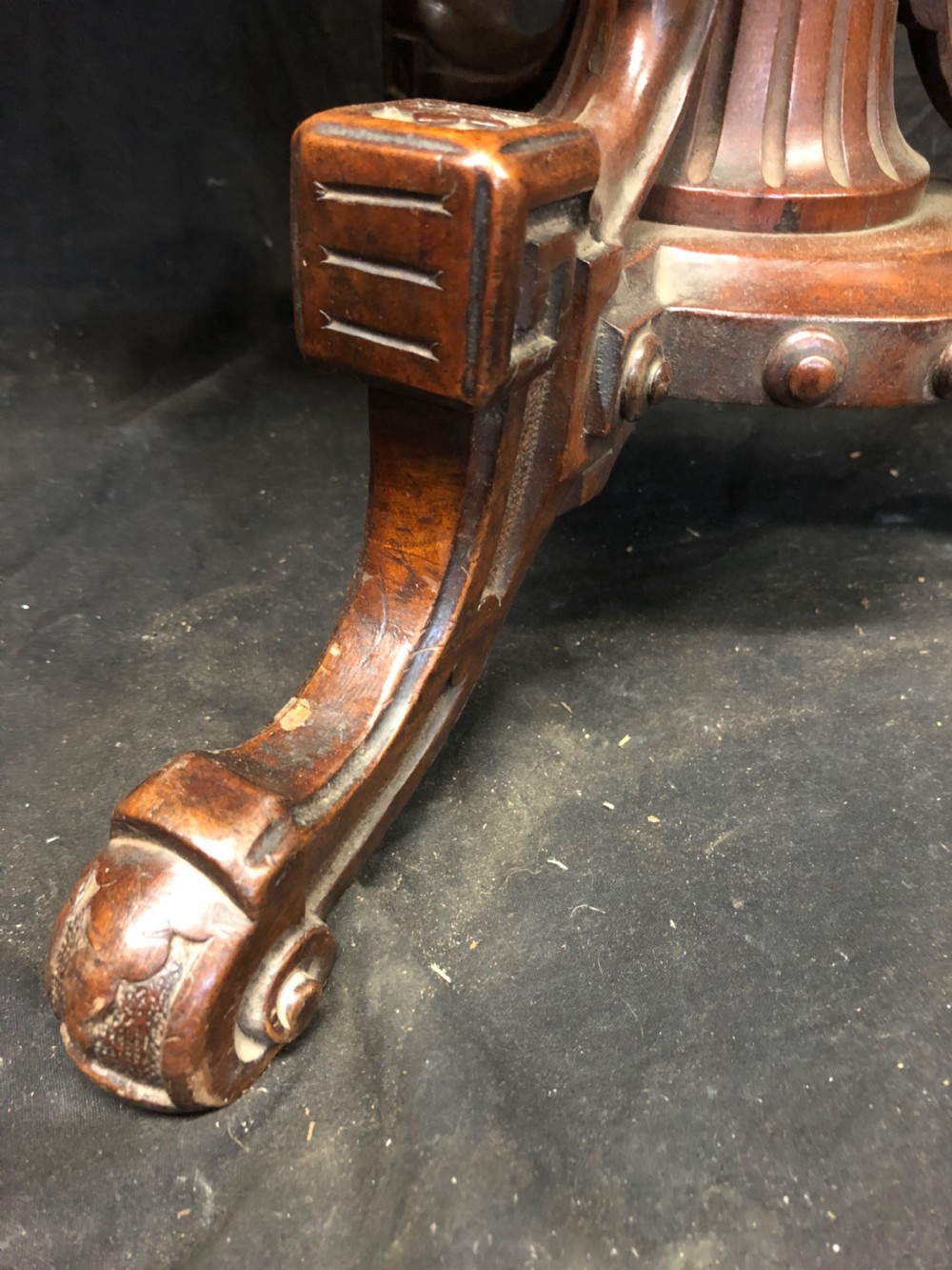 C19th walnut adjustable piano stool View III