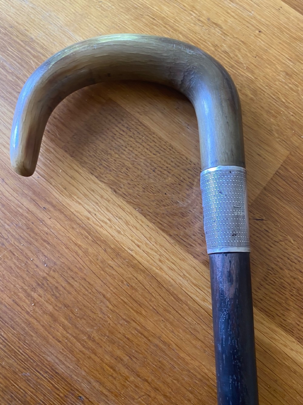 Horn handled hallmarked silver collared walking stick 