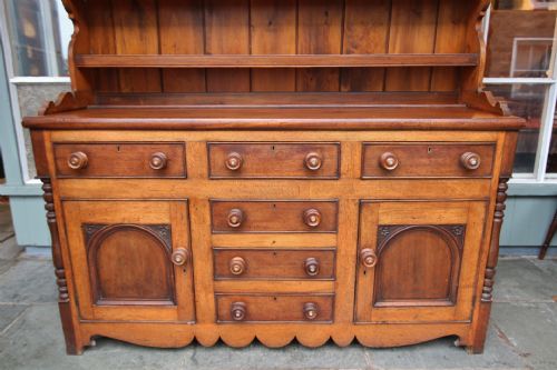 19TH CENTURY WELSH TALWRN DRESSER - ADDITIONAL PHOTO 1