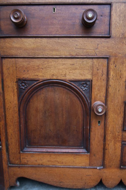 19TH CENTURY WELSH TALWRN DRESSER - ADDITIONAL PHOTO 3