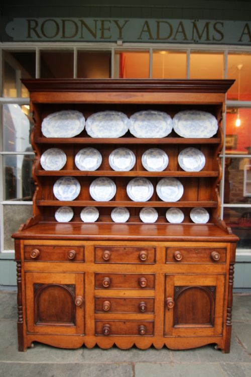 19TH CENTURY WELSH TALWRN DRESSER - ADDITIONAL PHOTO 18