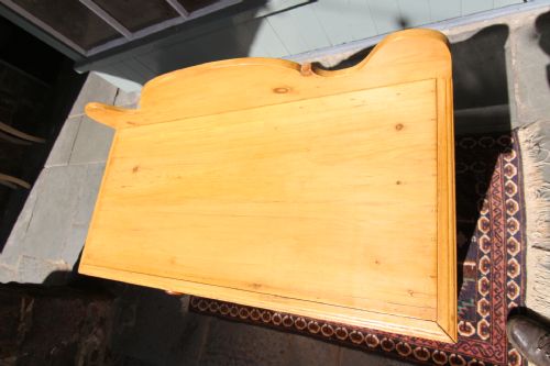 GOOD 19TH CENTURY 4 DRAWER PINE CHEST OF DRAWERS WITH GALLERY BACK - ADDITIONAL PHOTO 3