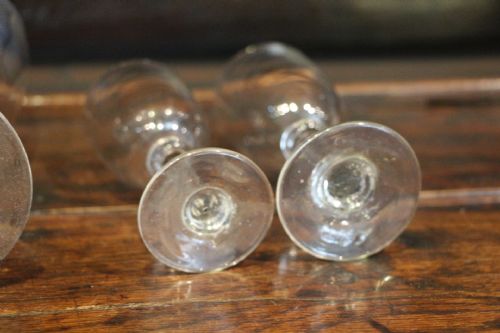 A COLLECTION OF 5 19TH CENTURY HAND BLOWN GLASSES - ADDITIONAL PHOTO 7