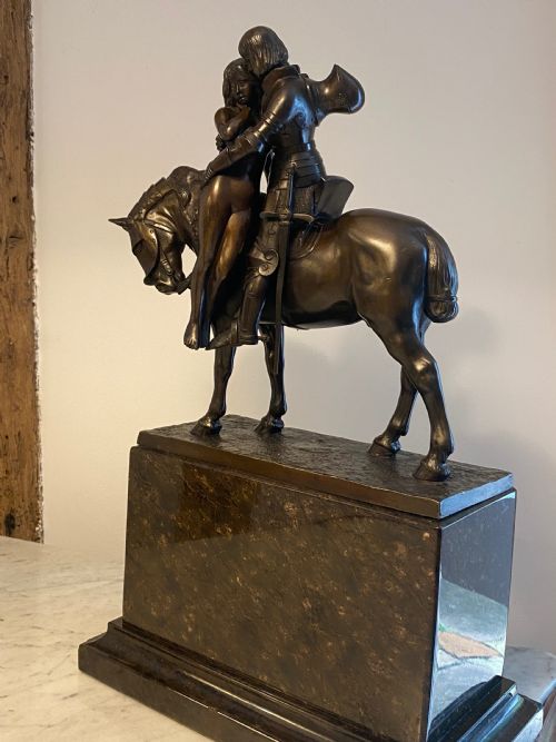 fig 1. Bronze by Hans Guradze (1861-1922)