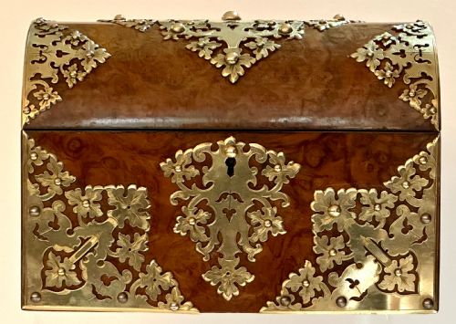 Casket in Burr Walnut