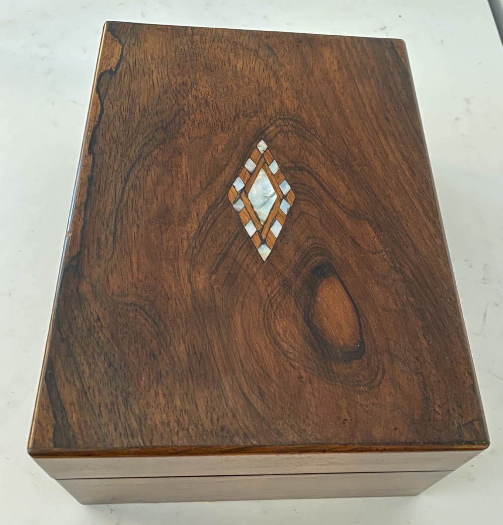 Rosewood work box. Circa 1870 View VIII