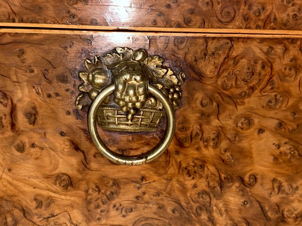 Regency Root Walnut box  View VII