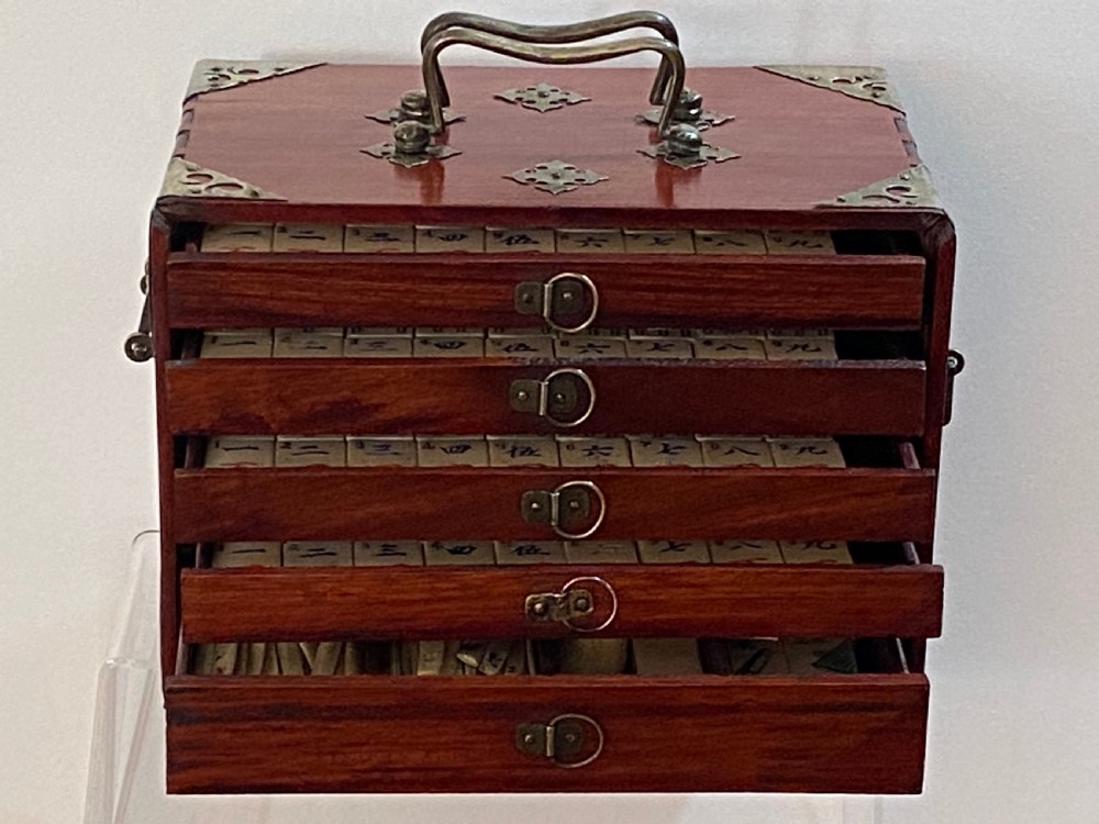 Antique MahJong Set View VII