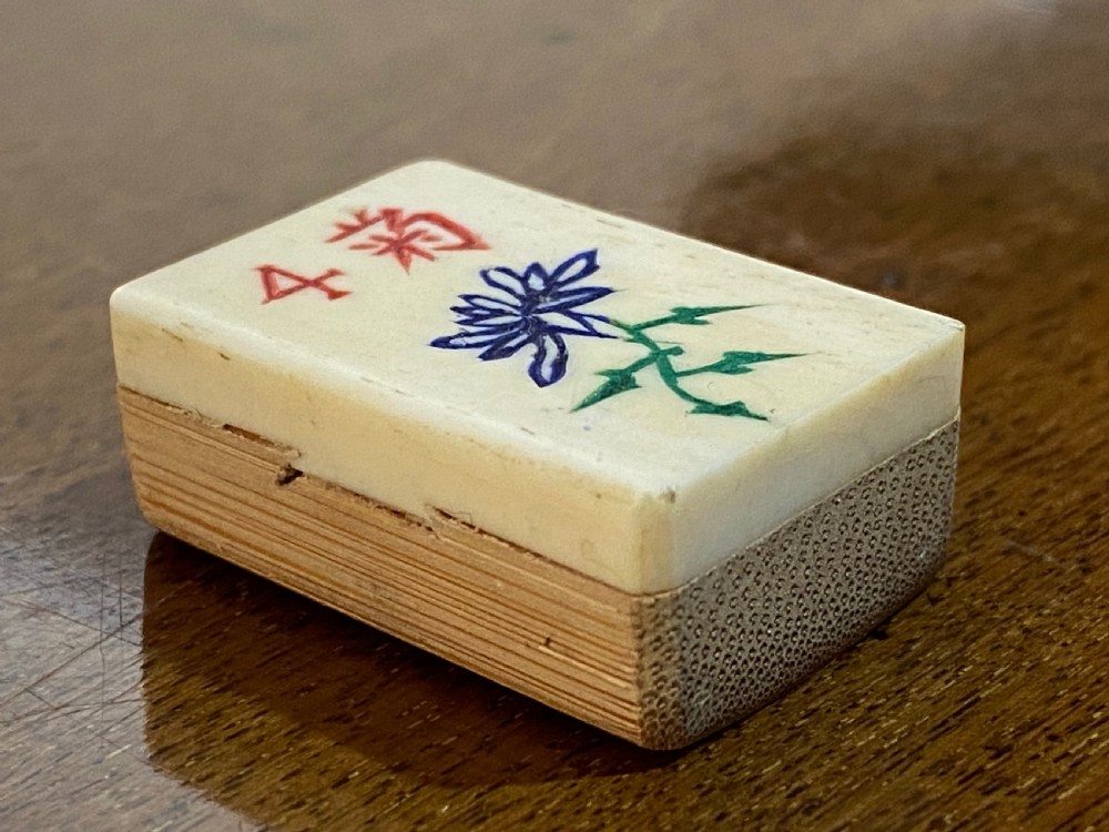 Antique MahJong Set View VIII