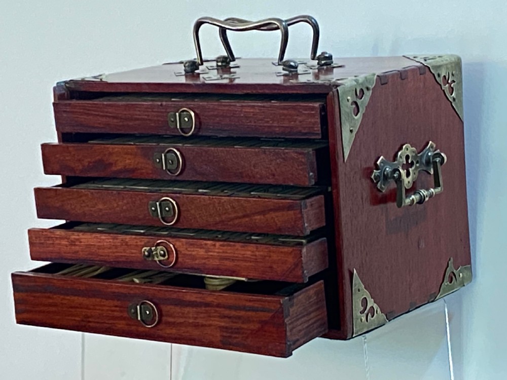 Antique MahJong Set View X