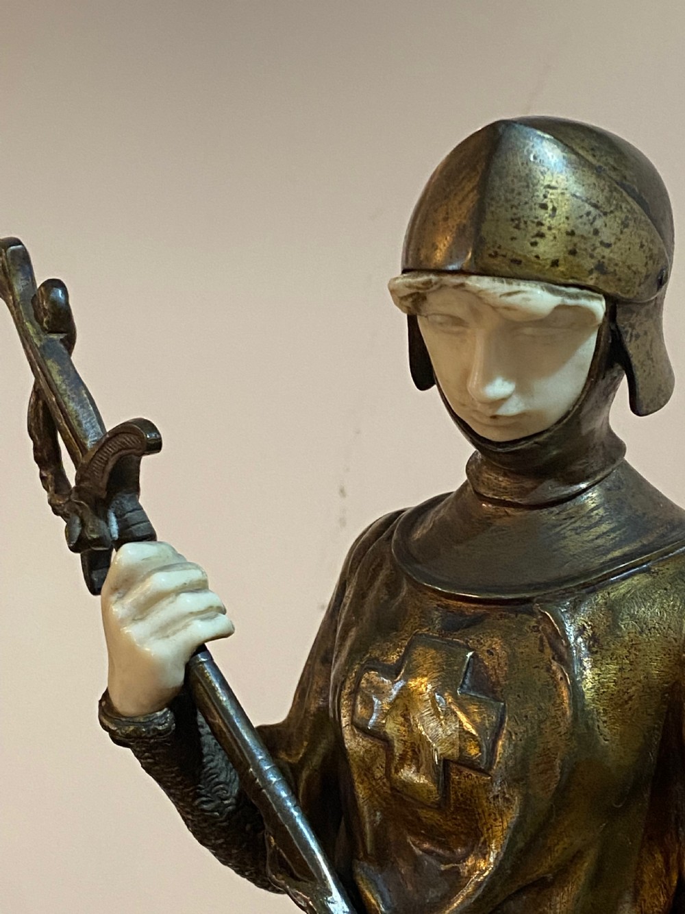 Bronze by Antoine Bofill depicting Jeanne d'Arc View V