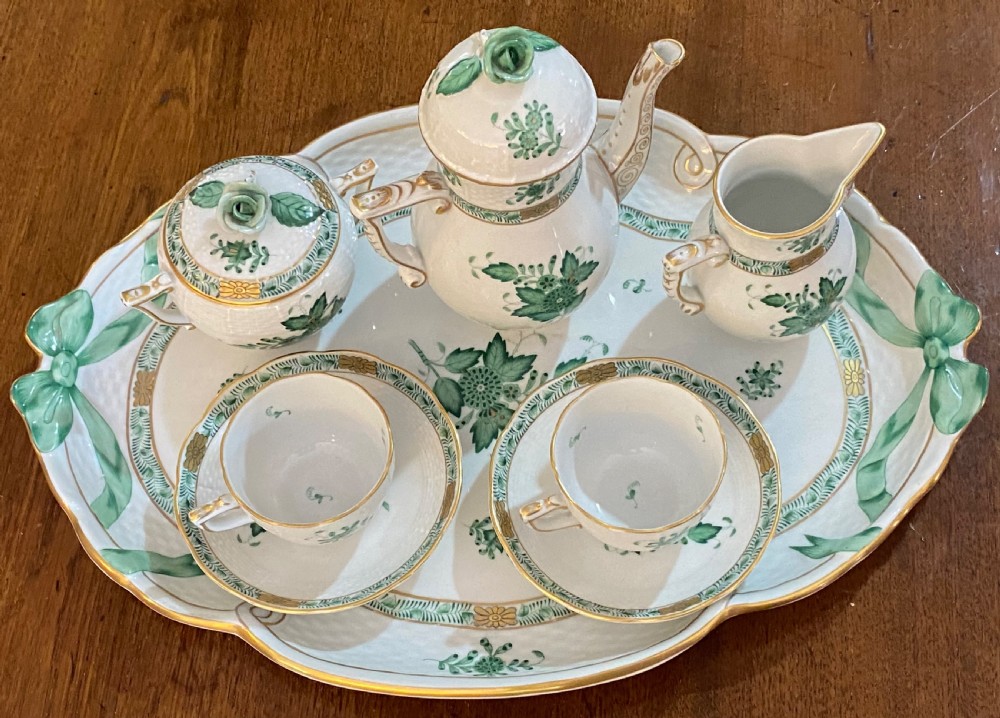 Harend Porcelain Coffee Service View II