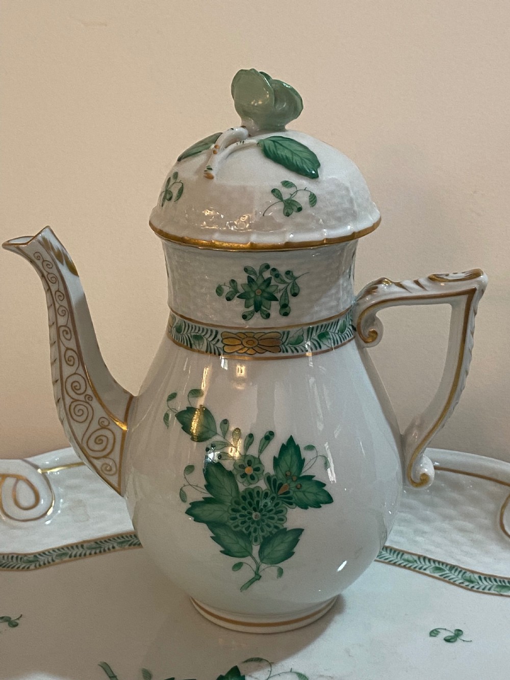 Harend Porcelain Coffee Service View V
