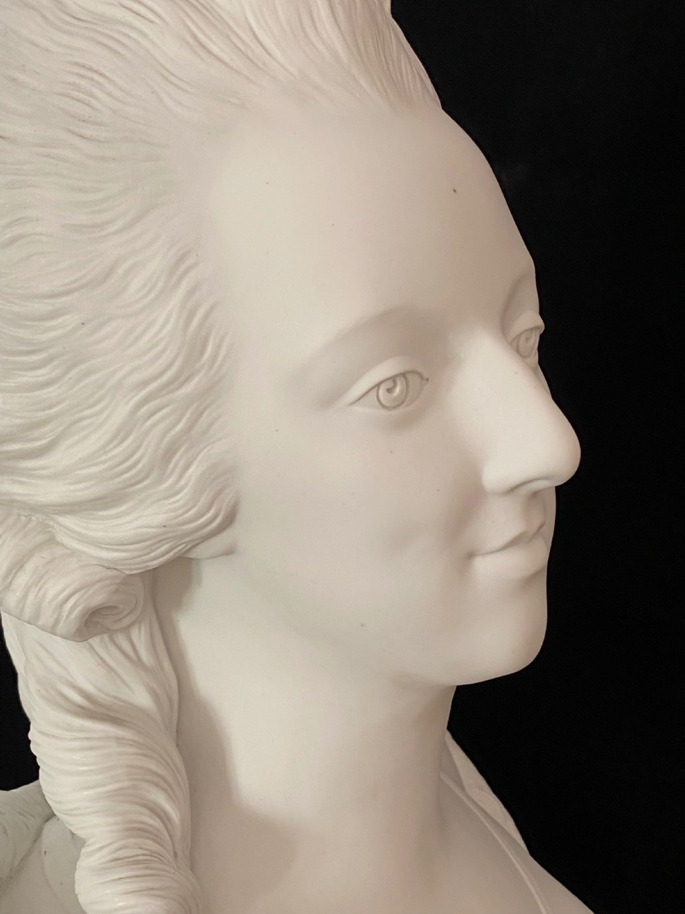Parian Bust of Marie Antoinette of Very Large Proportion, ca 1910. View XIII