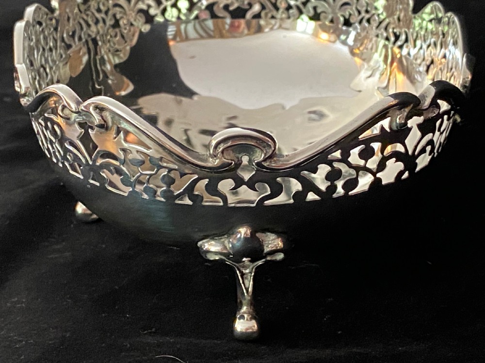 Silver Bowl on Cabriole Legs  London 1903 View V